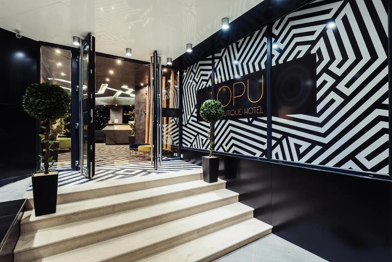 וארנה Opu Boutique Hotel