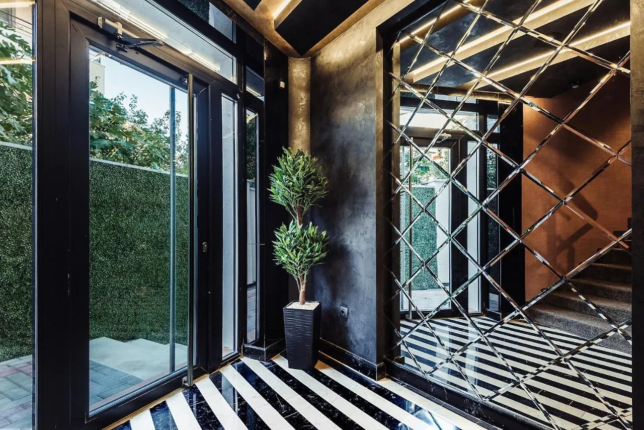 Opu Boutique Hotel 瓦爾納