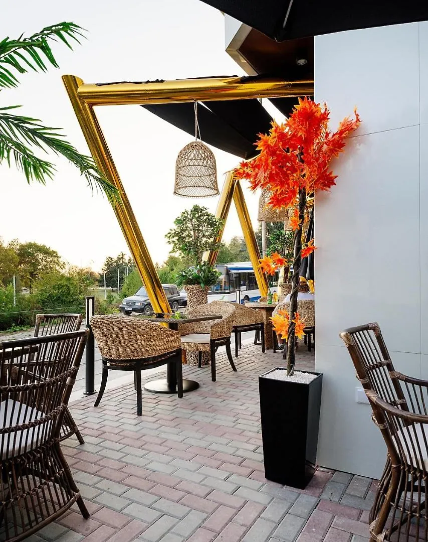 Opu Boutique Hotel 瓦爾納